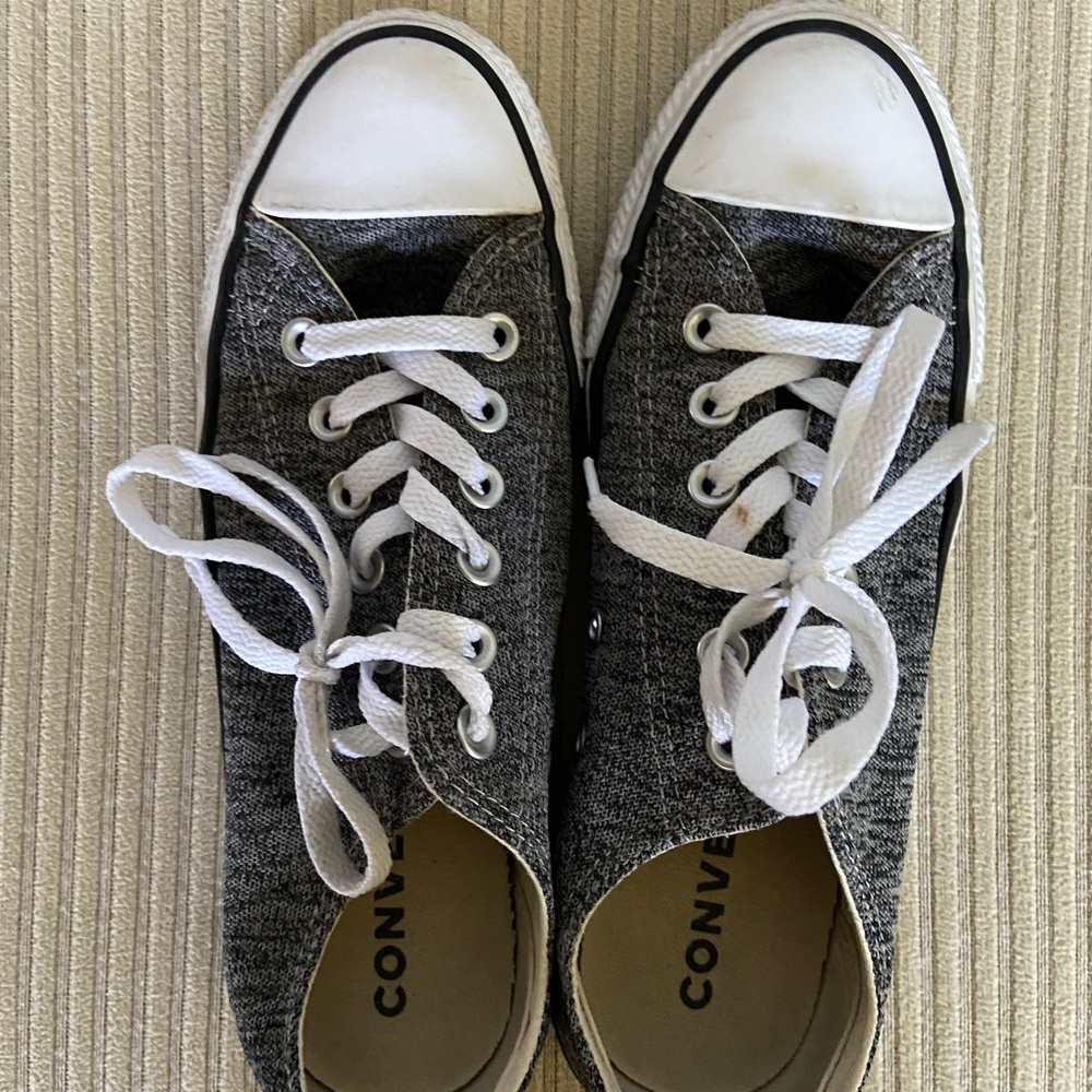 Women’s Converse Shoes